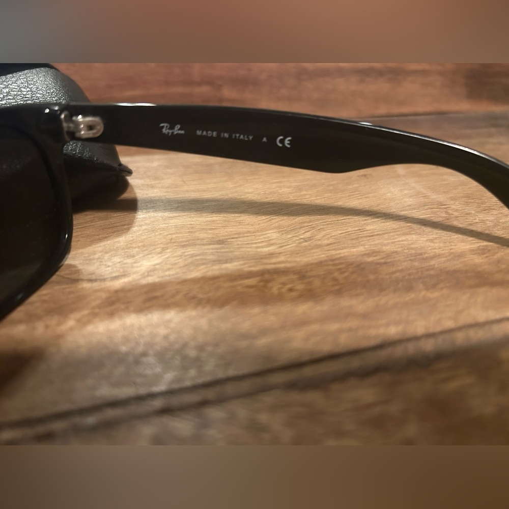 Ray-Ban - Picture 2 of 4